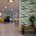阿尔米兰特酒店