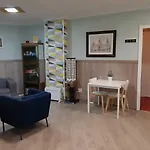 酒店 阿尔米兰特酒店 *