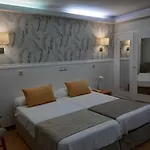 酒店 阿尔米兰特酒店 *