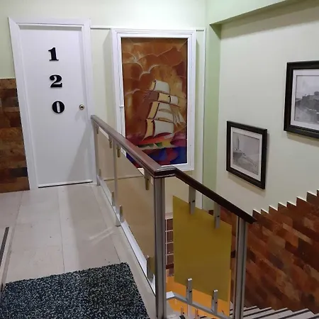 Almirante Ξενοδοχείο